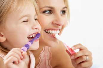Enseñemos sobre salud dental a nuestros niños